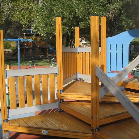Kyveli Hotel Apartments Vrontados Екстер'єр фото