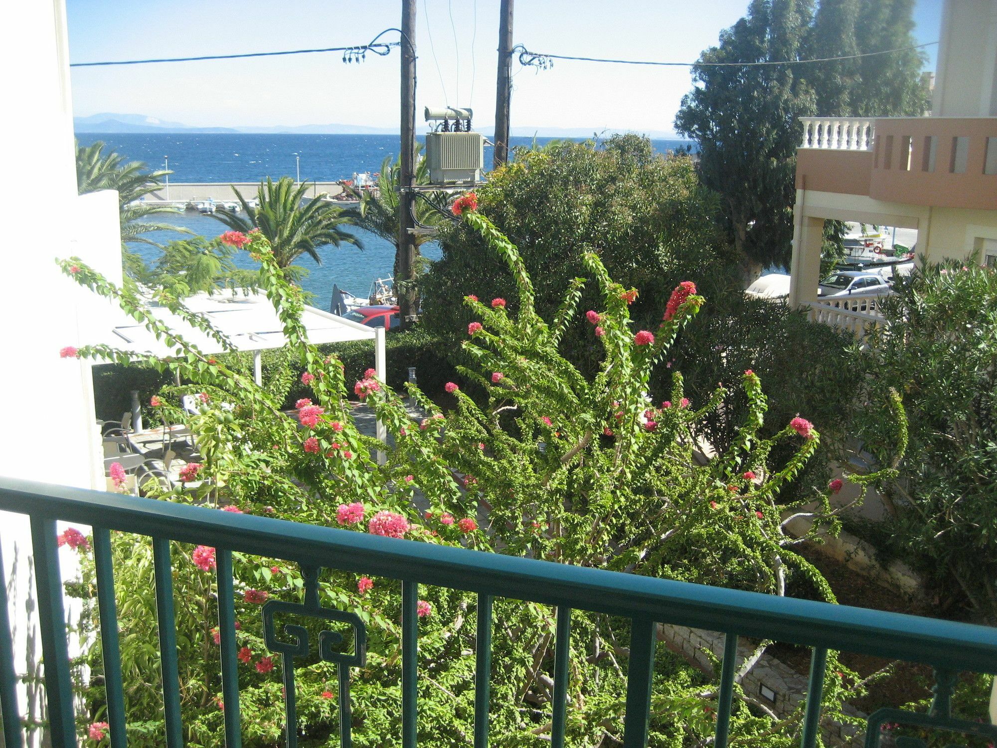 Kyveli Hotel Apartments Vrontados Екстер'єр фото