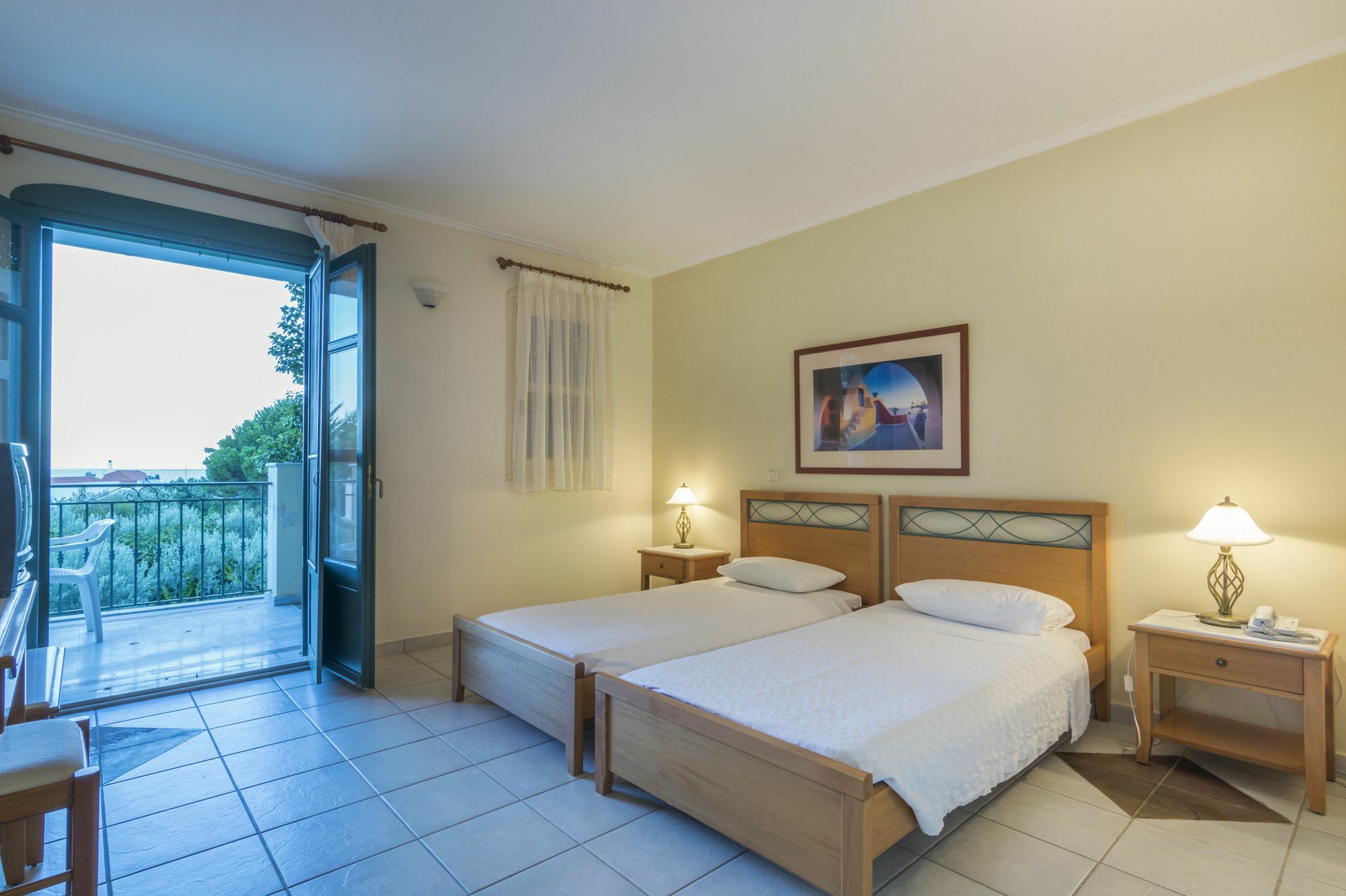 Kyveli Hotel Apartments Vrontados Екстер'єр фото