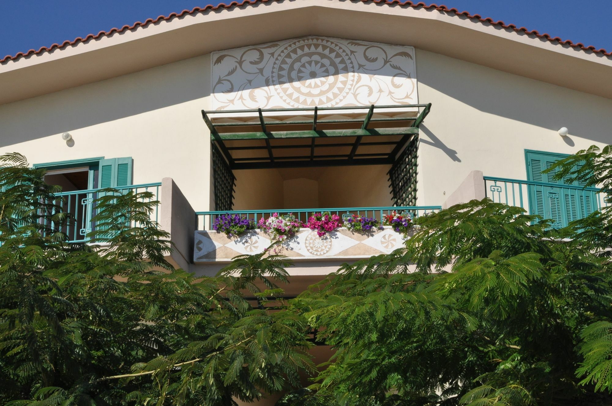 Kyveli Hotel Apartments Vrontados Екстер'єр фото