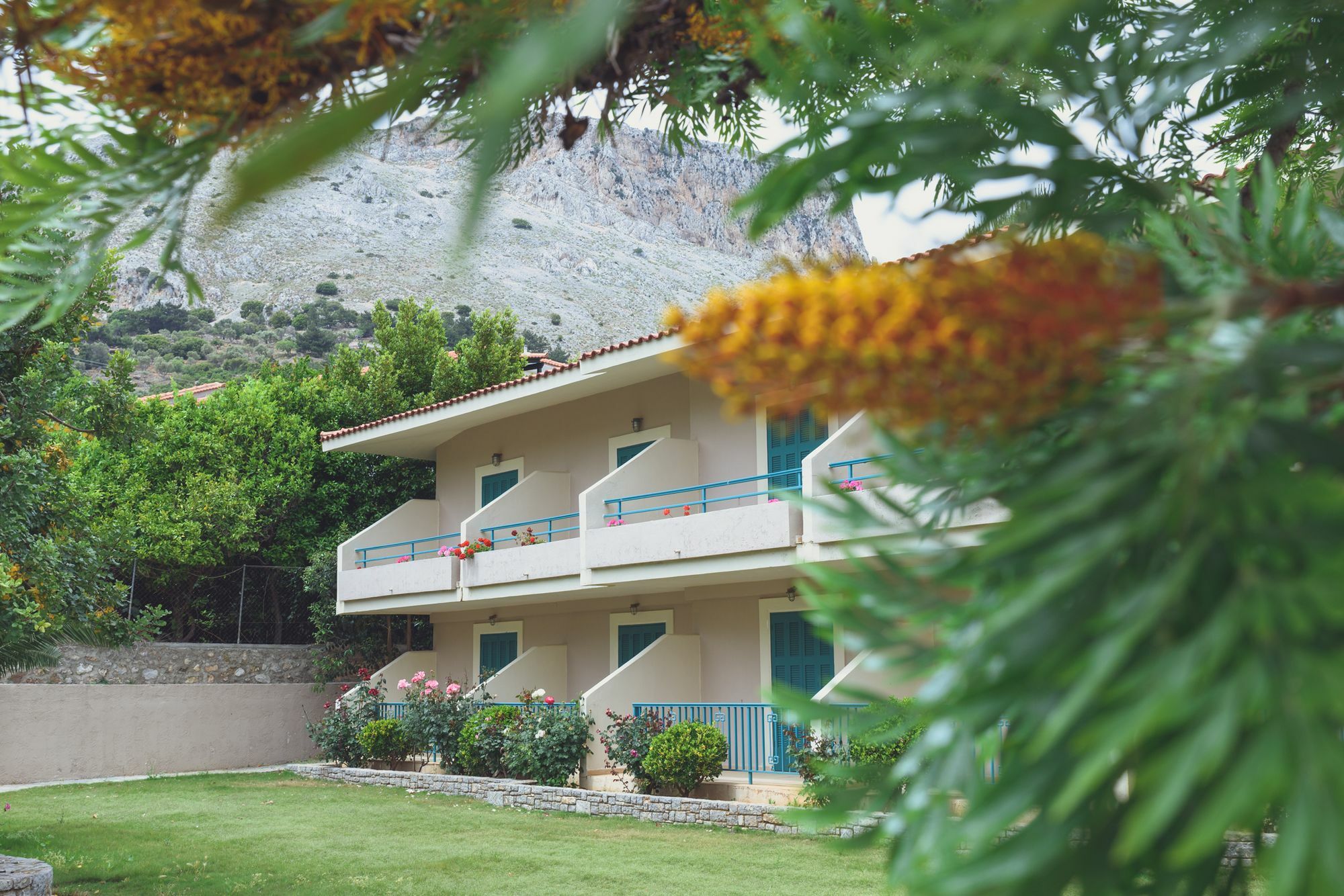 Kyveli Hotel Apartments Vrontados Екстер'єр фото